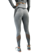 Load image into Gallery viewer, UPFITCLO SEAMLESS SET LEGGING GREY