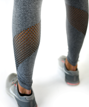 Load image into Gallery viewer, UPFITCLO SEAMLESS SET LEGGING GREY