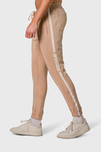 Load image into Gallery viewer, UPFITCLO. MEN TRACKPANTS BEIGE
