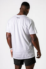 Load image into Gallery viewer, UPFITCLO BASIC COTTON SHIRT WHITE
