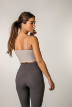 Load image into Gallery viewer, UPFITCLO. LADIES SPORT TOP BEIGE