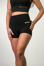 Load image into Gallery viewer, UP FIT CLO. Short Leggings Black